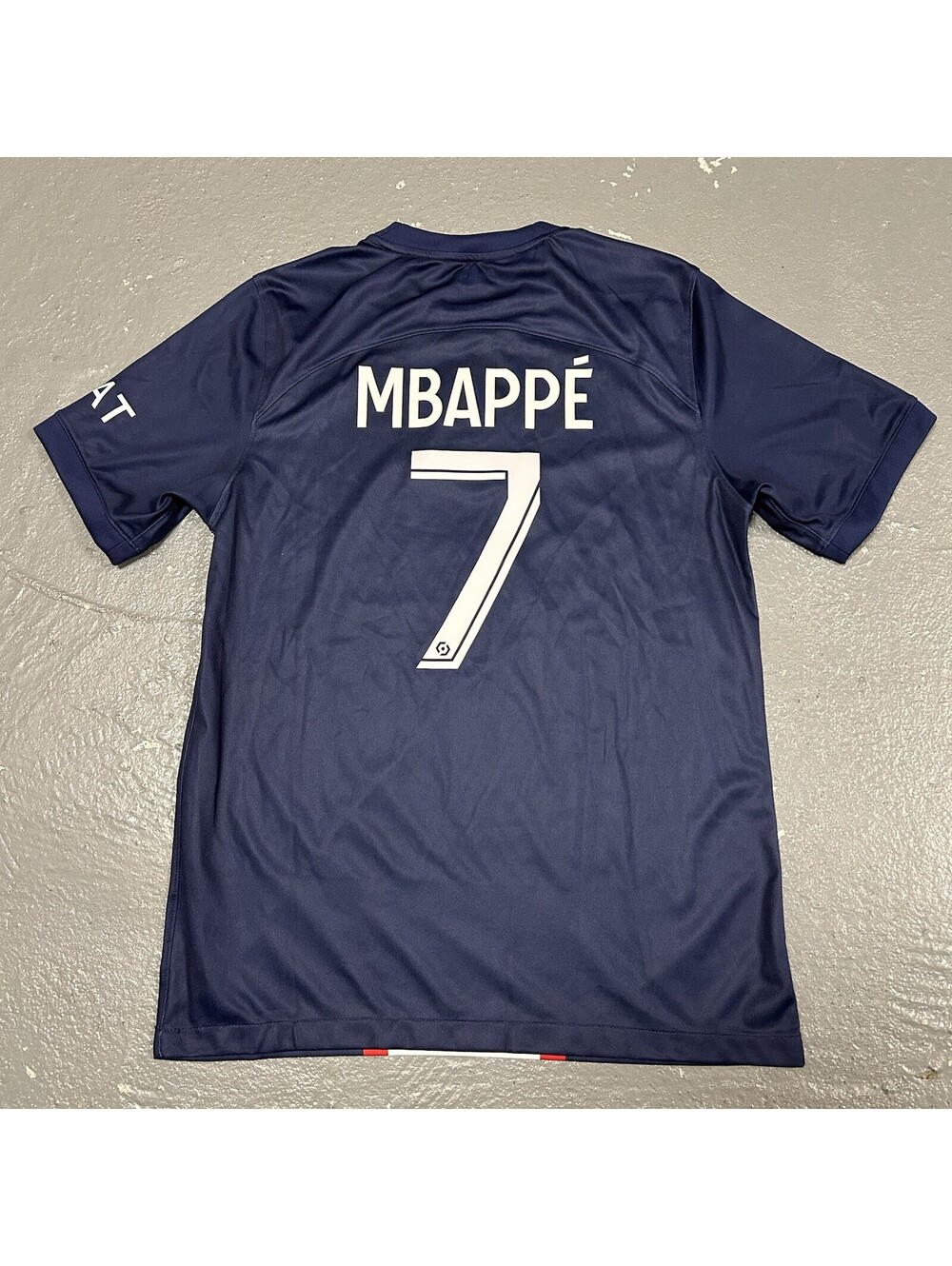 AUTHENTIC Nike Paris Saint Germain PSG #7 MBAPPE Home Jersey 22/23 Size M